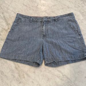 TOMMY HILFIGER chambray shorts